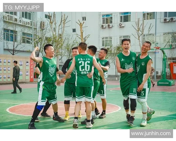 北京篮球队实力揭秘：从技术战术到球员风采的全方位解析