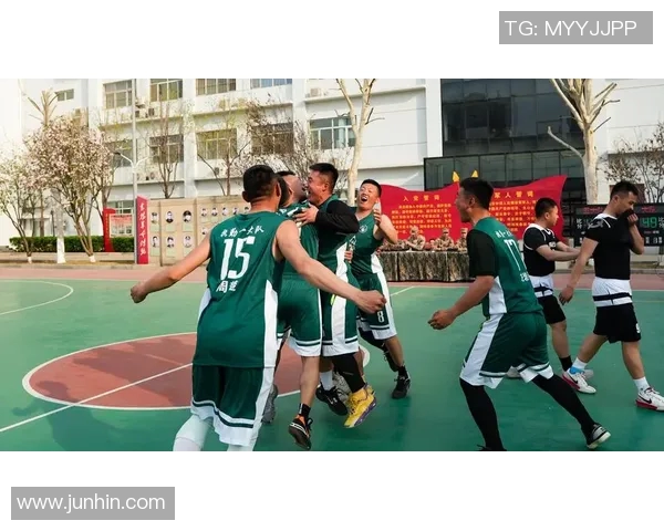 李秀英篮球生涯回顾与展望：从球场到人生的精彩对话