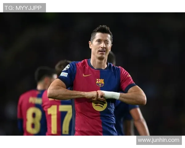 莱万再创佳绩欧冠赛场10场打入12球稳居射手榜首位