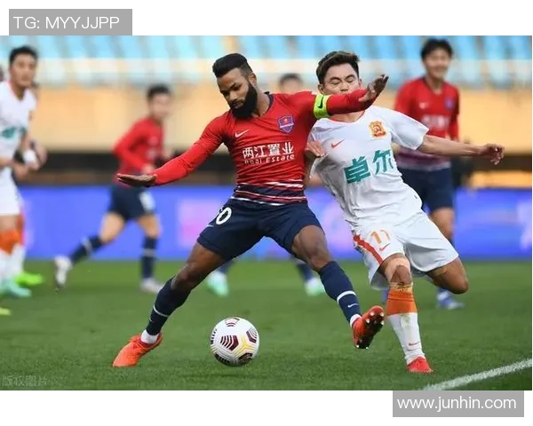 重庆羽毛球队战术变革引发热议提升竞技水平与团队协作新思路